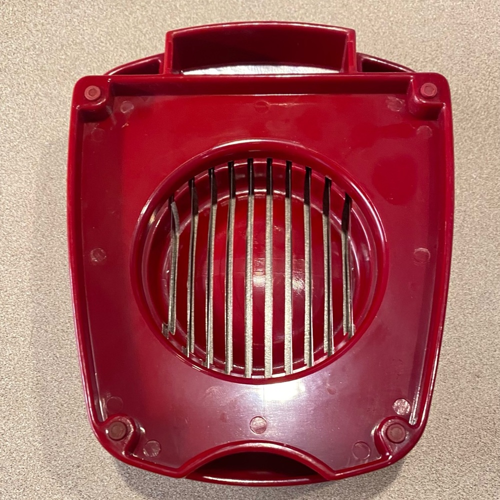 Farberware Red Egg Slicer